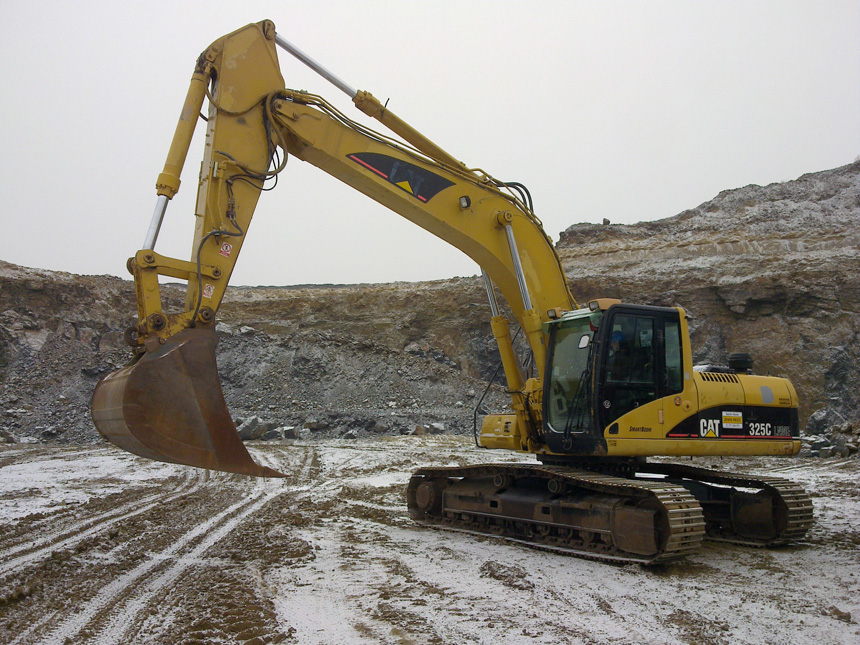 Caterpillar 325 C